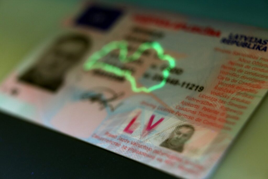 Buy Latvian Drivers License